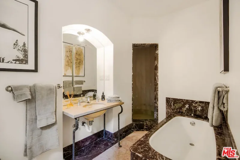405 Toro Canyon Road, Carpinteria, California, United States. - Photo 20