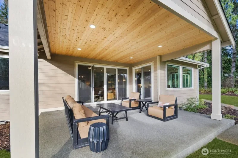 2703 44th Avenue NW, Olympia, WA 98502, Olympia, Washington, United States. - Photo 37