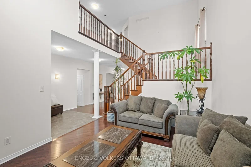 167 Chenoa Way, Ottawa, Ontario, Canada. - Photo 16