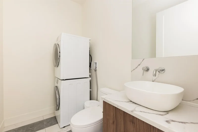 2719 E 46th Avenue, Vancouver, BC, V5S1A6, CANADA, Vancouver, British Columbia, Canada. - Photo 29