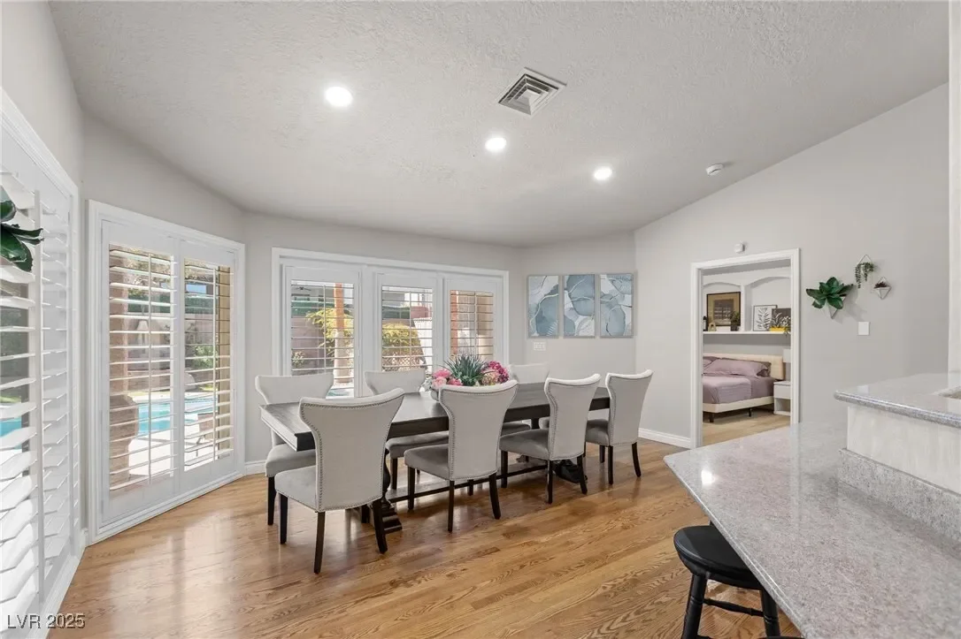 7471 Darby Avenue, Las Vegas, Nevada, United States. - Photo 39