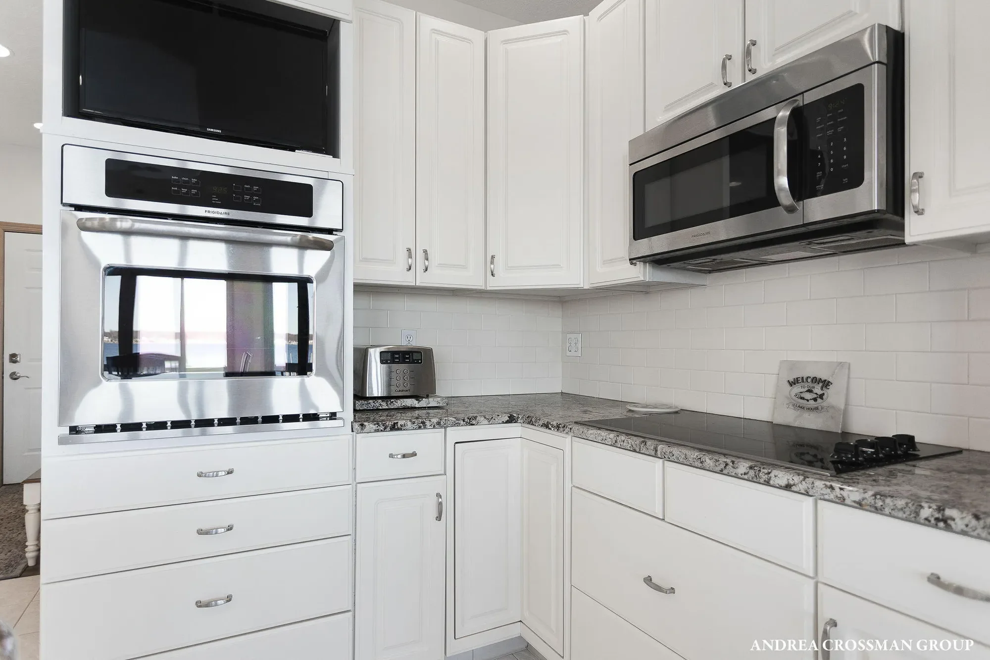 1761 South Shore Drive, Holland, MI 49423, Holland, Michigan, United States. - Photo 16