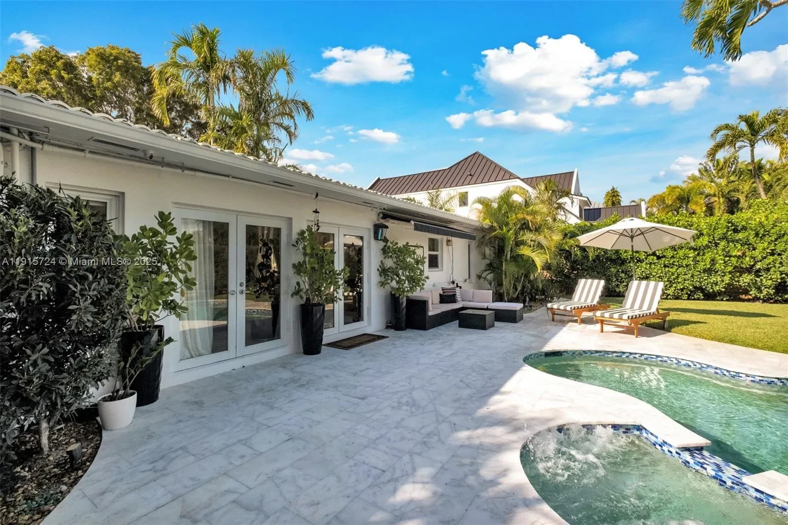 726 NE 17th Way, Fort Lauderdale, Florida, United States. - Photo 32