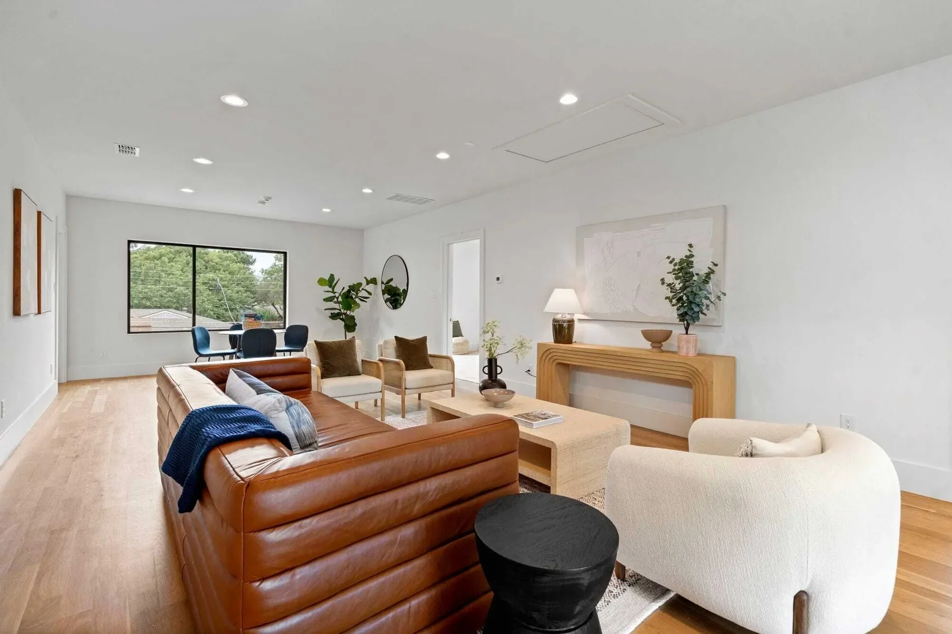 Gallery photo 10