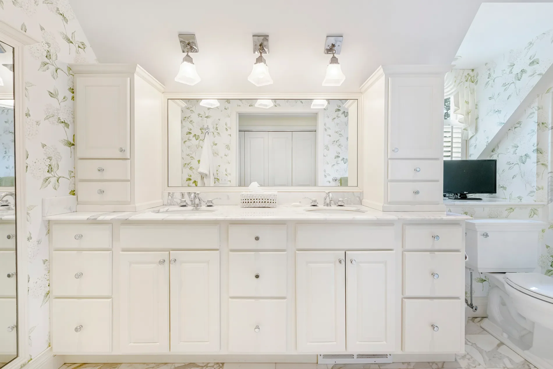315 Ocean Ave, Newport, RI 02840, Newport, Rhode Island, United States. - Photo 31