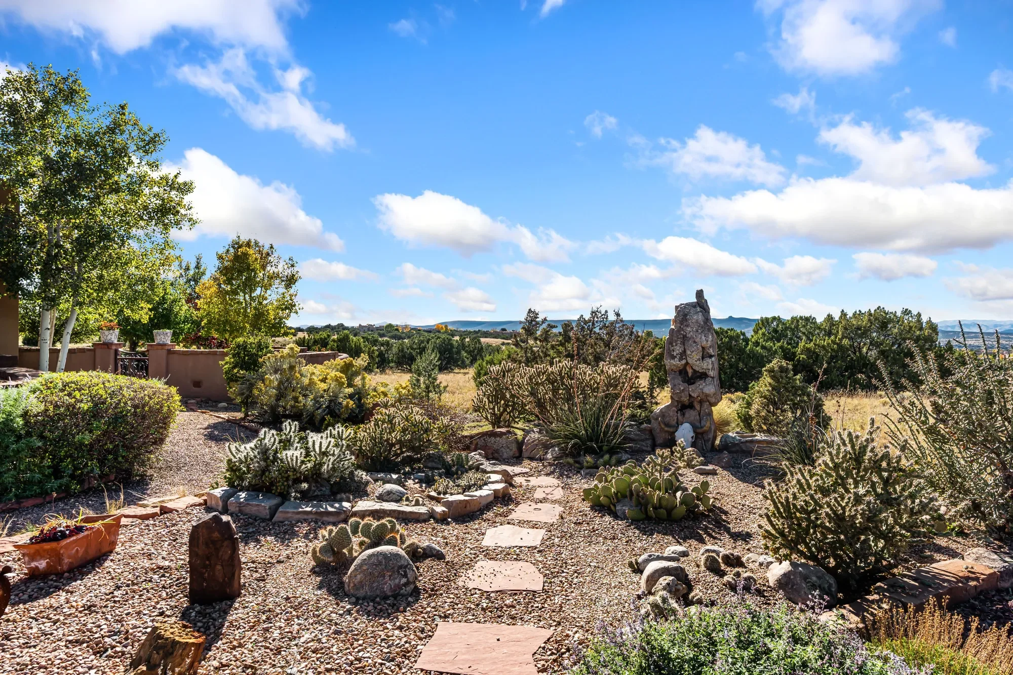 8 High Ridge Road , Santa Fe, NM 87506, Santa Fe, New Mexico, United States. - Photo 42