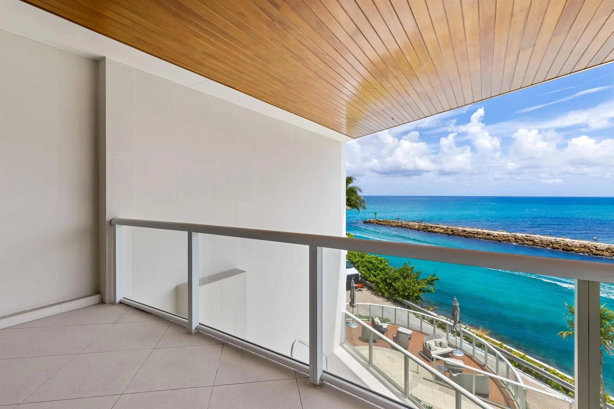 1000 S Ocean Boulevard, Boca Raton, Florida, United States. - Photo 38