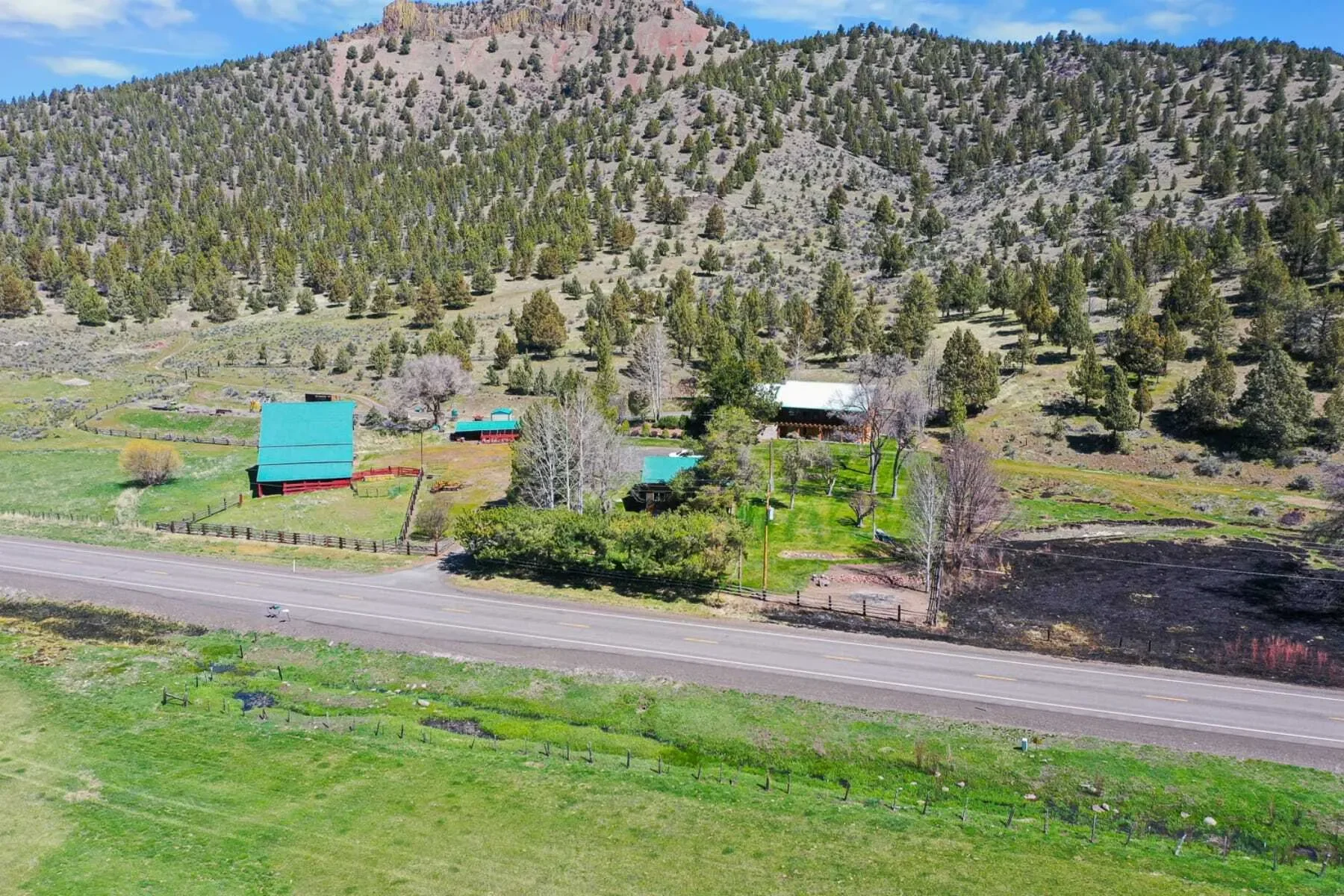 16305 N Ochoco Highway , Prineville, OR 97754, Prineville, Oregon, United States. - Photo 22