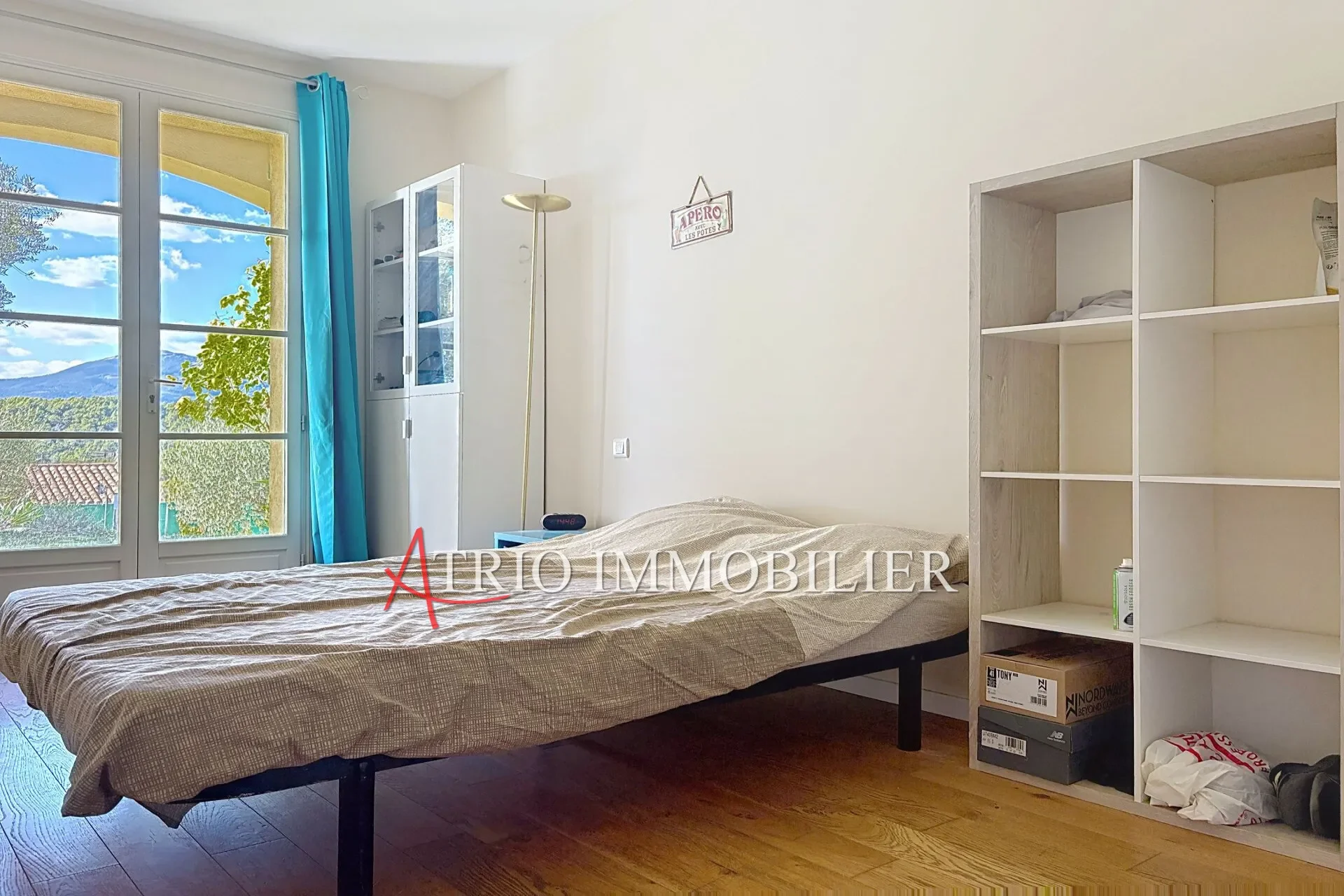 Gallery photo 4