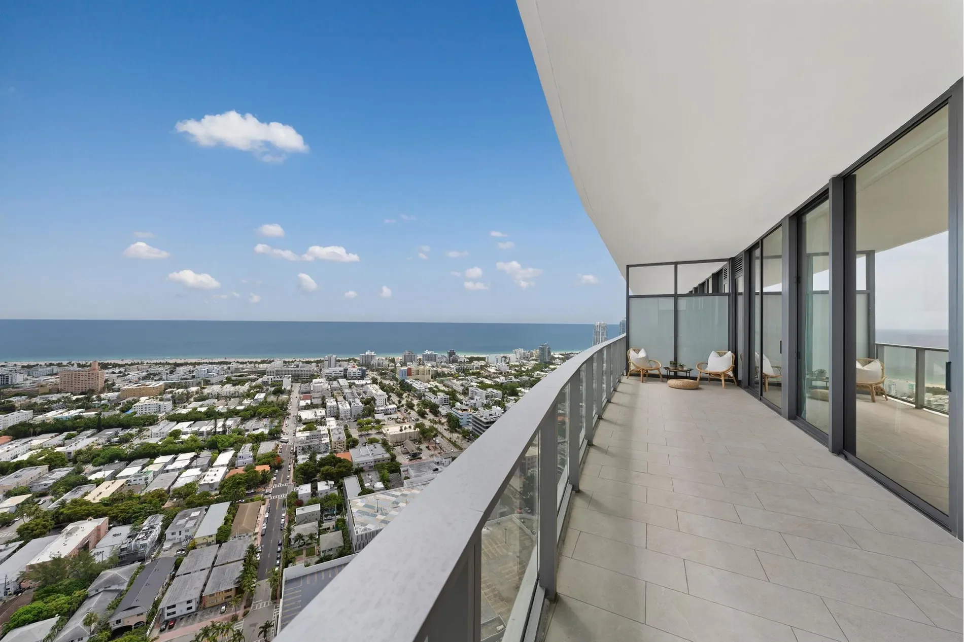 500 Alton Rd, Miami Beach, Florida, United States. - Photo 16