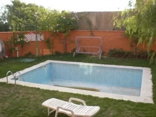 Exterior photo 5