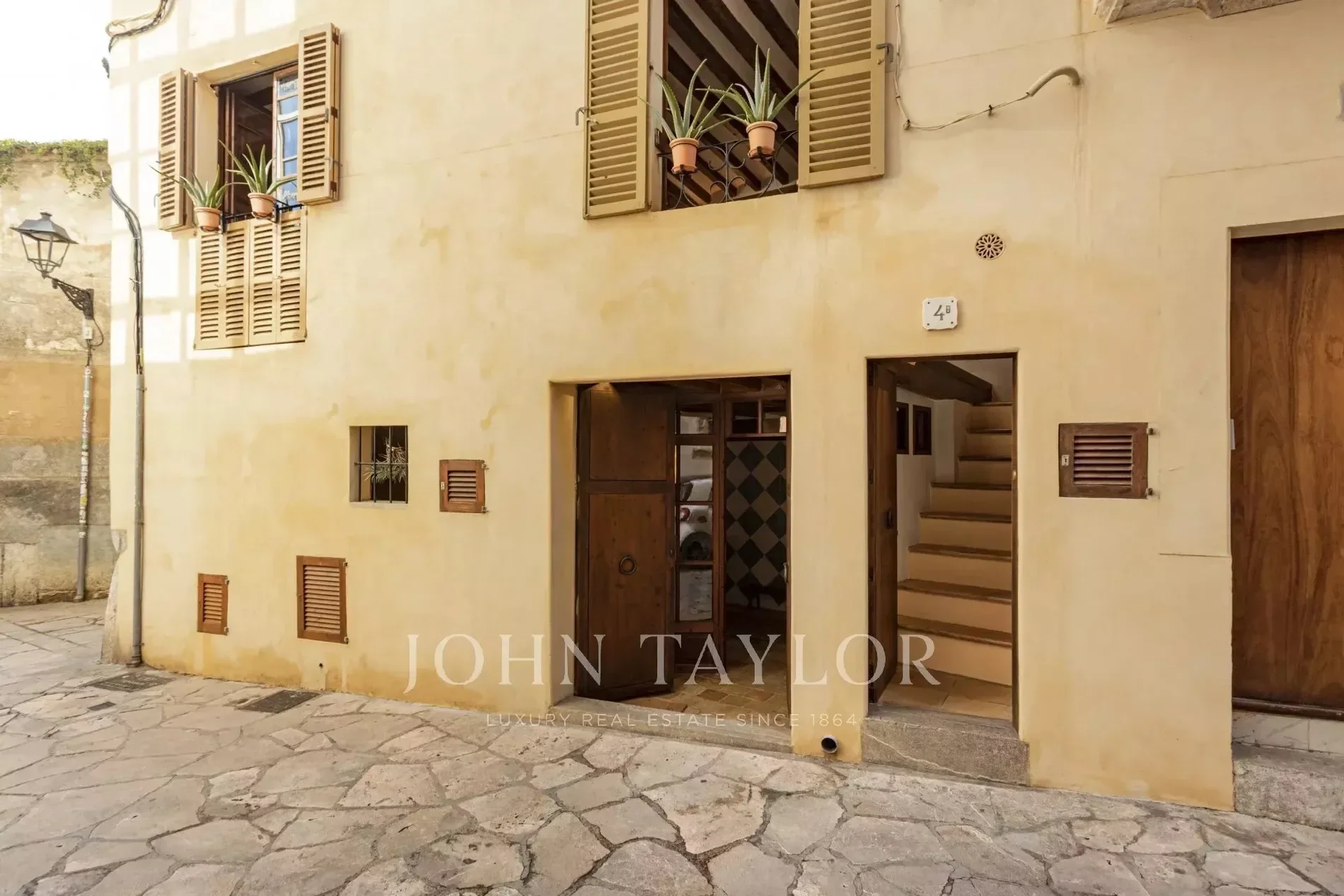 Gallery photo 10
