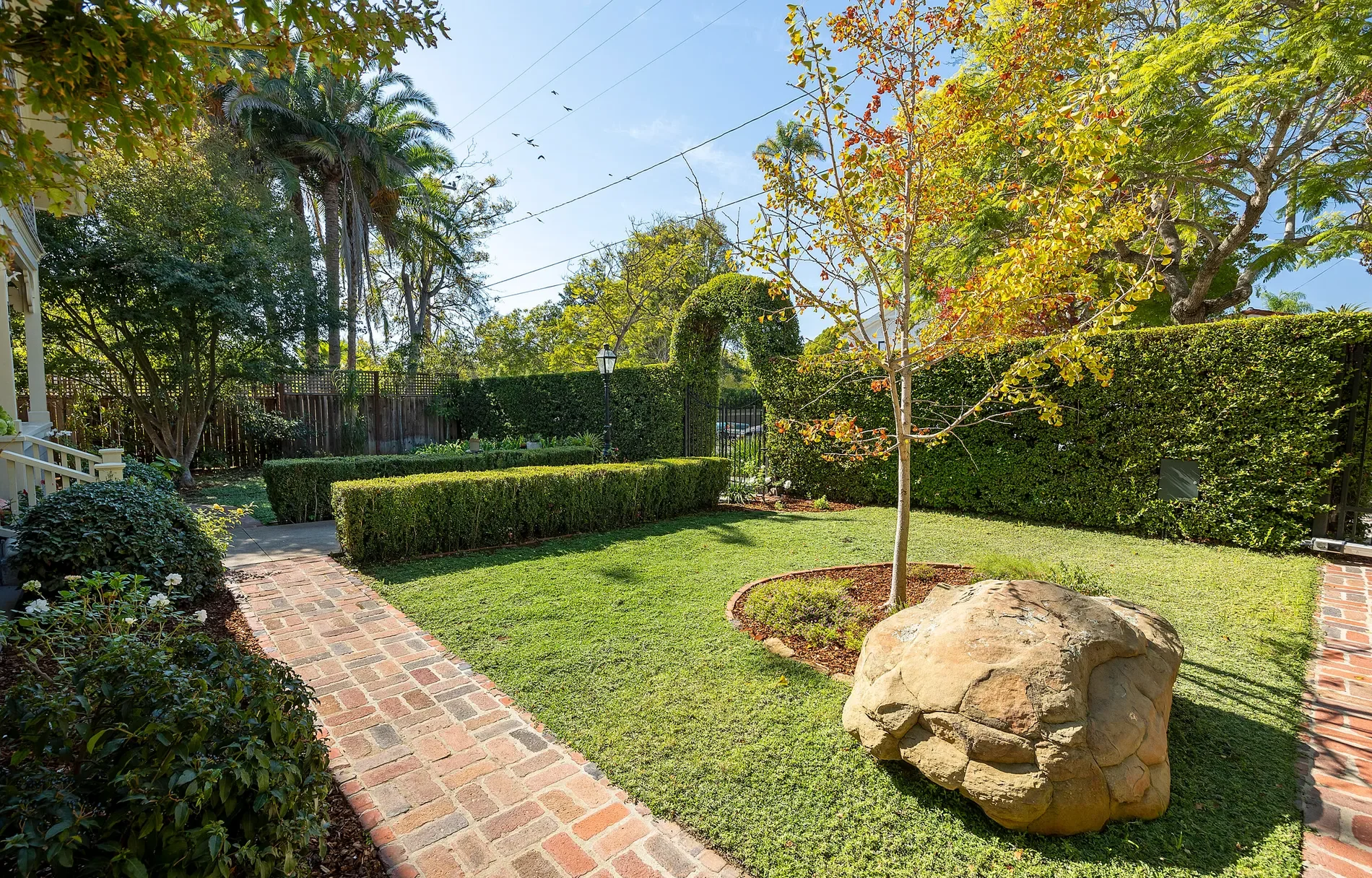 118 E Islay Street, Santa Barbara, California, United States. - Photo 12
