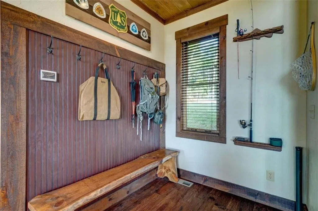 370 High Ridge Road, Blue Ridge, Georgia, United States. - Photo 8