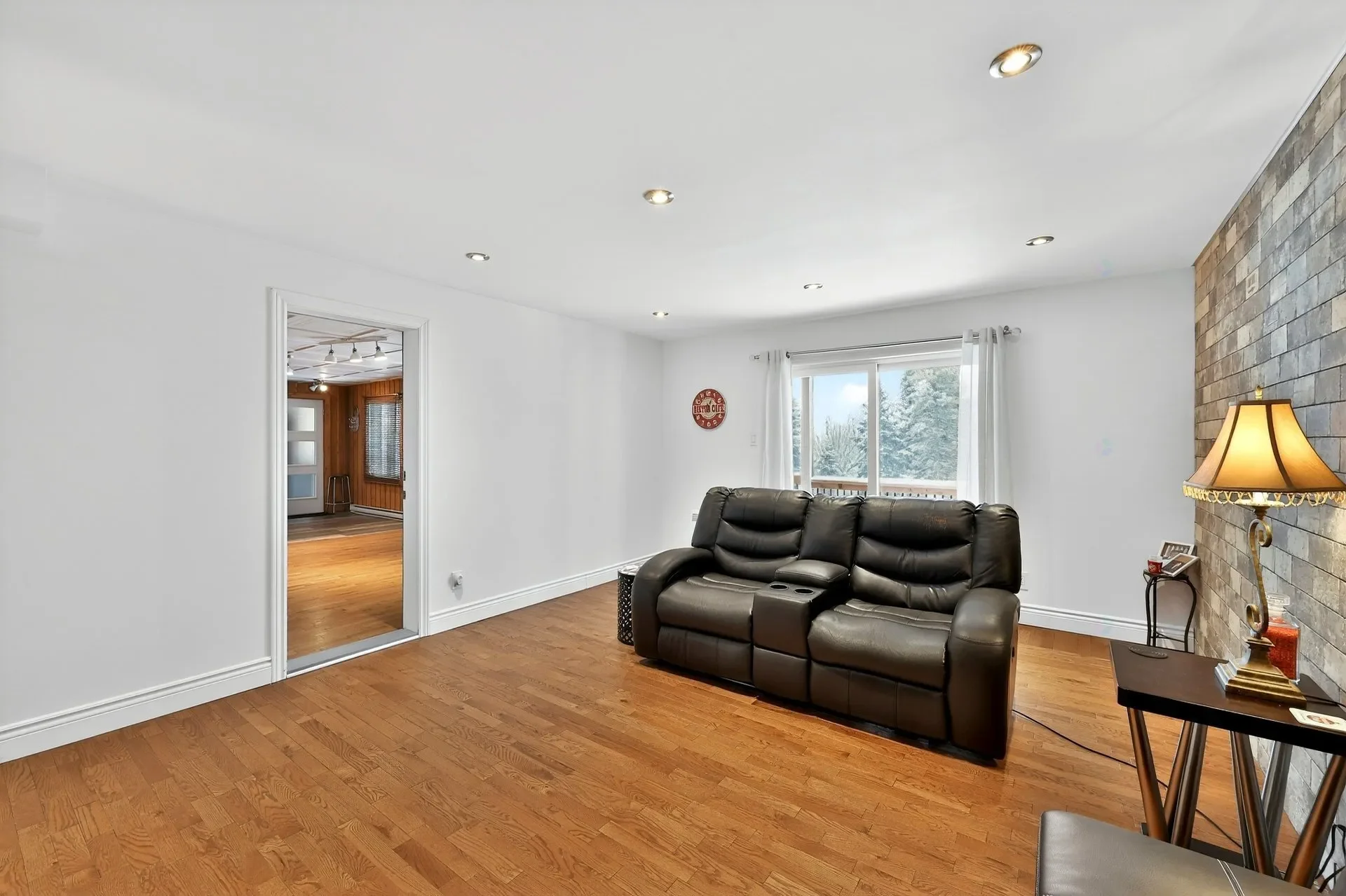 Gallery photo 12