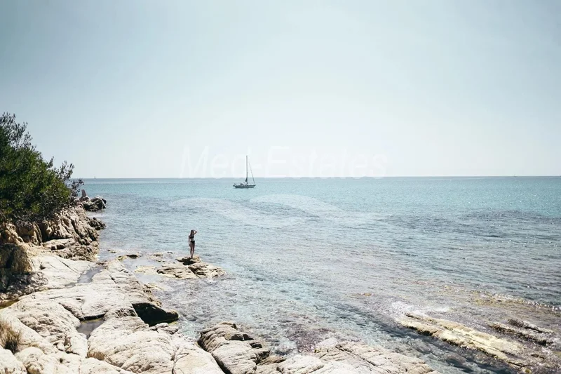 83990 Saint-Tropez, France, Saint-Tropez, Provence-Alpes-Côte d'Azur, France. - Photo 4