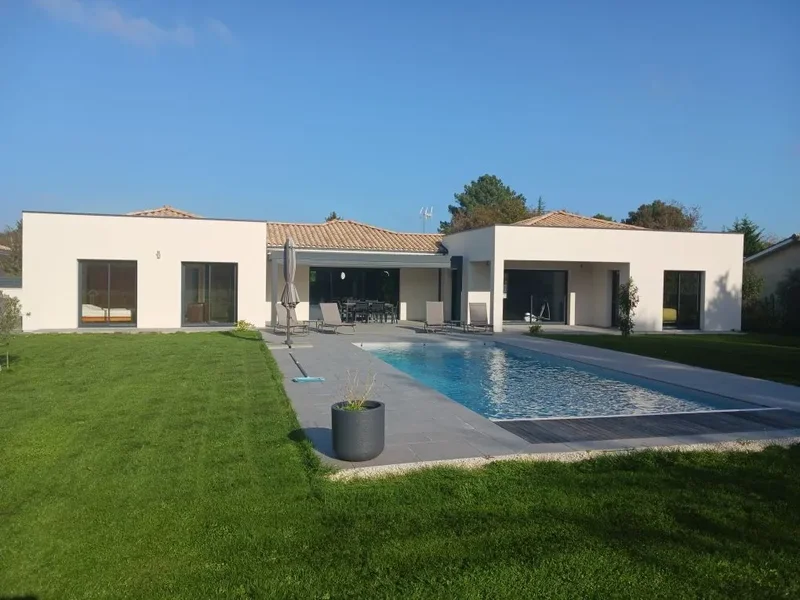 Lesparre-Médoc, Nouvelle-Aquitaine, France. - Photo 11