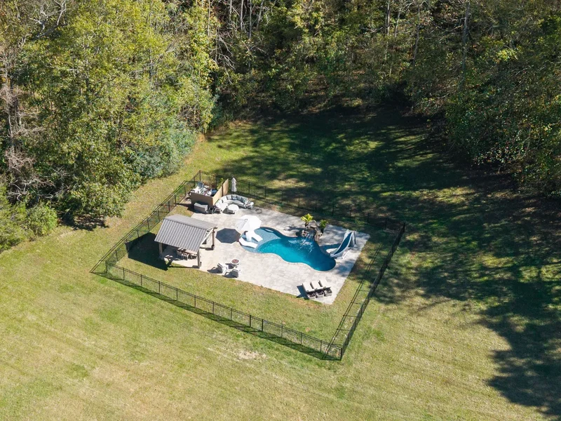 1833 Preacher Holt Rd, Mount Pleasant, Tennessee, United States. - Photo 14