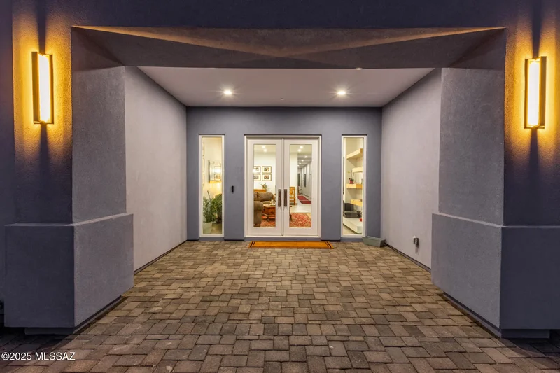 11900 E Ponce De Leon, Tucson, Arizona, United States. - Photo 31