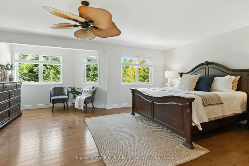 34 Curry Crescent, Halton Hills, ON L7G 5S9, Halton Hills, Ontario, Canada. - Photo 5