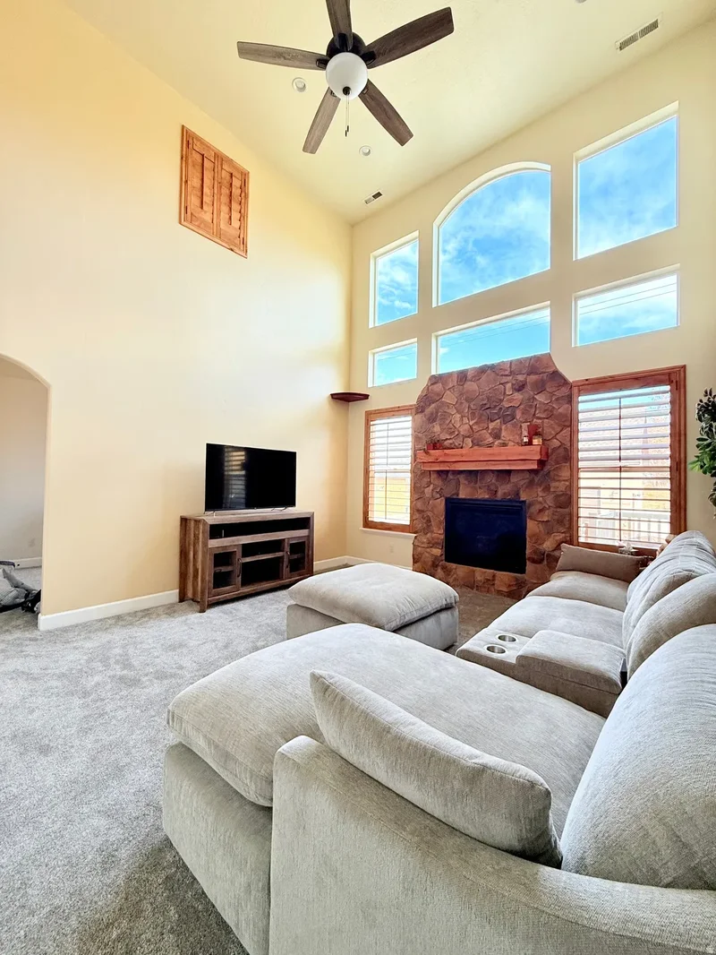 469 E VINE ST, South Salt Lake, Utah, United States. - Photo 20