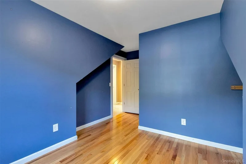 10 Lakeview Avenue, Spackenkill, New York, United States. - Photo 21