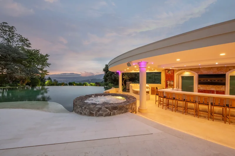 Unique Luxury Estate