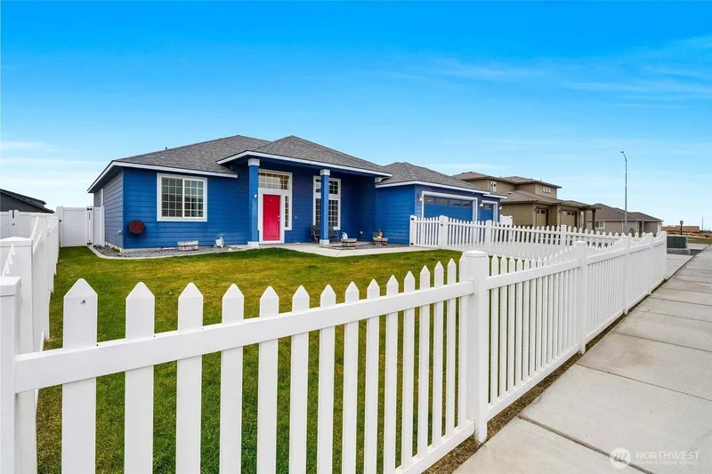 1011 8th Avenue Ne, Ephrata, WA 98823, Ephrata, Washington, United States. - Photo 6