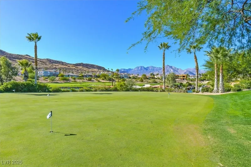 11540 Snow Creek Avenue, Las Vegas, Nevada, United States. - Photo 71