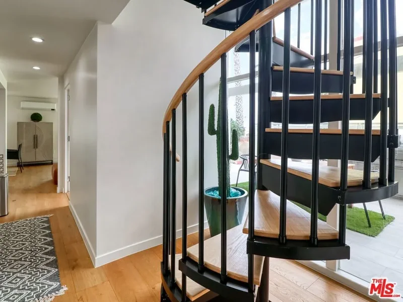 6601 E Seaside Walk, Signal Hill, California, United States. - Photo 16