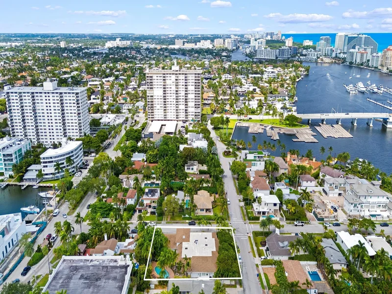 401 SE 26th Ave, Fort Lauderdale, Florida, United States. - Photo 17
