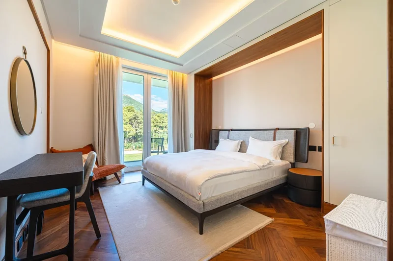 Luxury 4bdr Apartment In Elena Building, Porto Montenegro