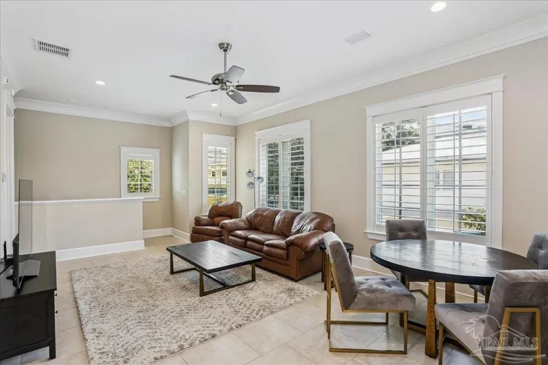 577 Aragon St, Pensacola, FL, 32502, USA, Pensacola, Florida, United States. - Photo 23