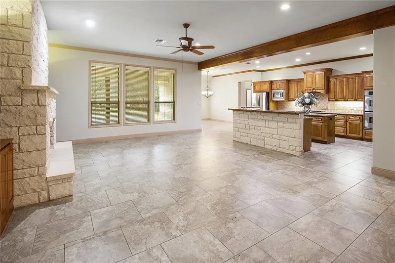 4662 Hidden Springs Way, College Station, TX 77845, College Station, Texas, United States. - Photo 8