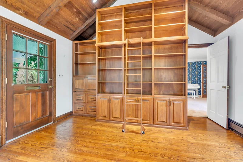 917 Riverview Drive, Brielle, NJ 08730, Brielle, New Jersey, United States. - Photo 32