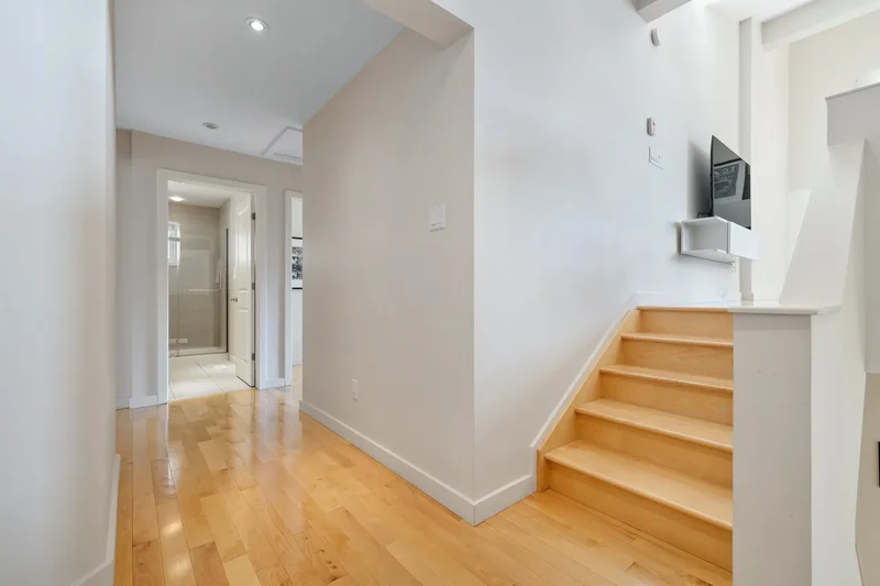 111 Rue Jean-Gascon, Gatineau, Quebec, Canada. - Photo 70