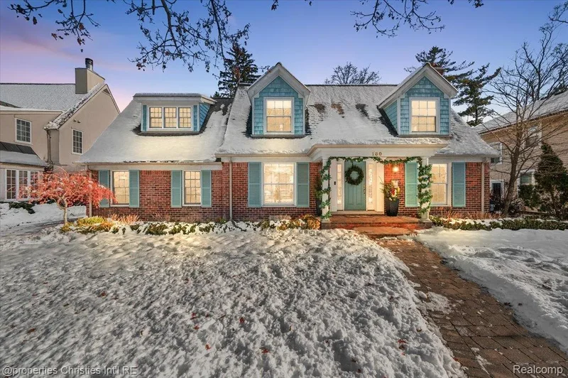 180 Pilgrim Avenue, Birmingham, Michigan, United States. - Photo 51