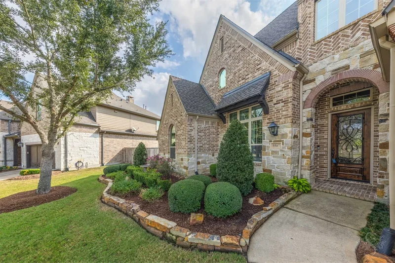 5507 Crest View Terrace Court, Fulshear, TX 77441, Fulshear, Texas, United States. - Photo 31