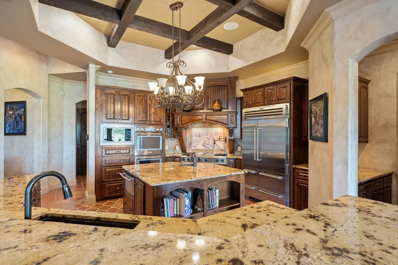 481 Chimney Cove Drive , Marble Falls, TX 78654, Marble Falls, Texas, United States. - Photo 11