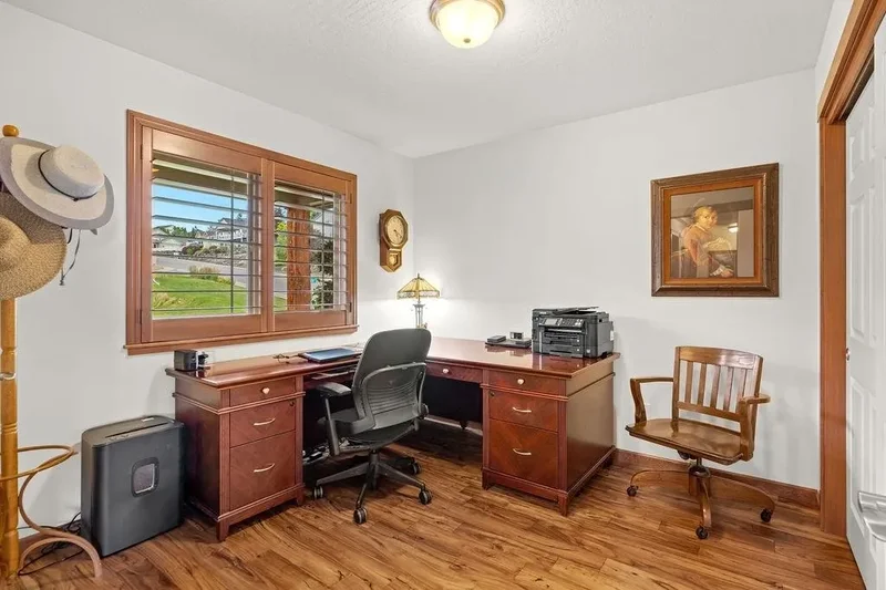 8918 E Clearview Ln, Spokane, WA 99217, Spokane, Washington, United States. - Photo 33