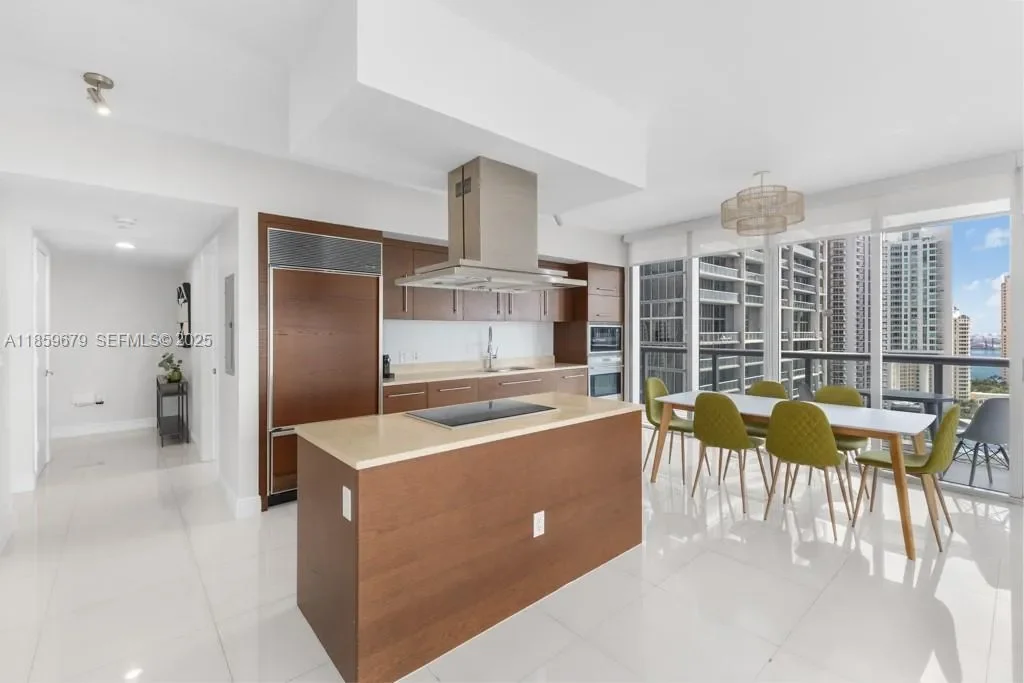 485 Brickell Ave 2210, Miami, Florida, United States. - Photo 8