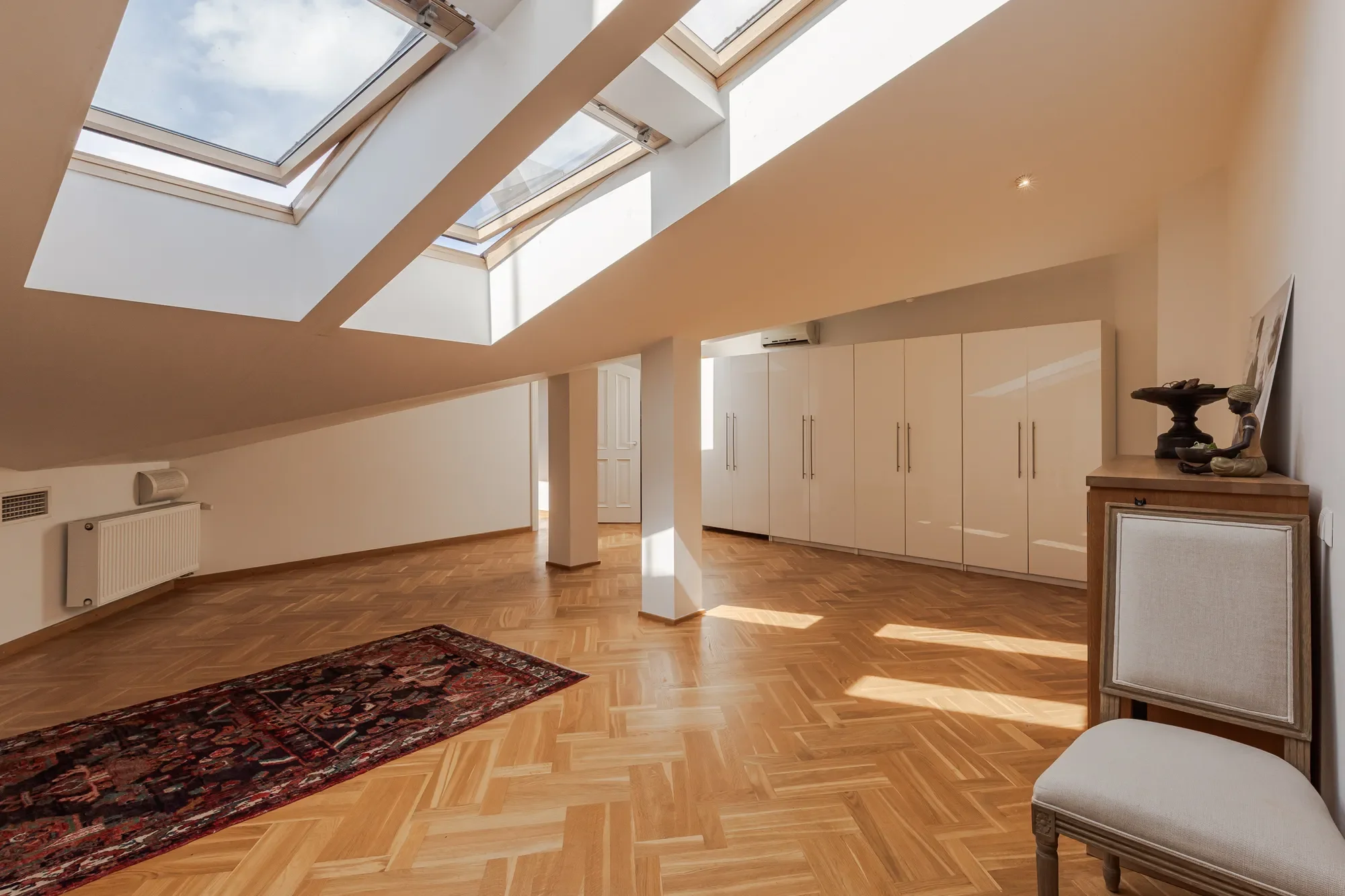 Gallery photo 10