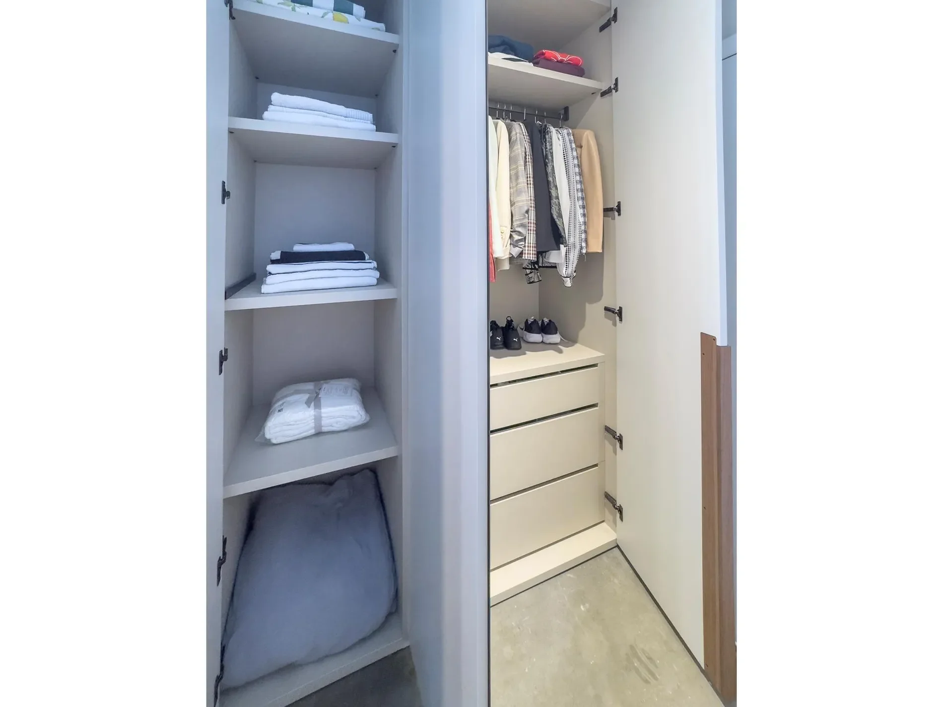 151 SE 1st St, Miami, Florida, United States. - Photo 17