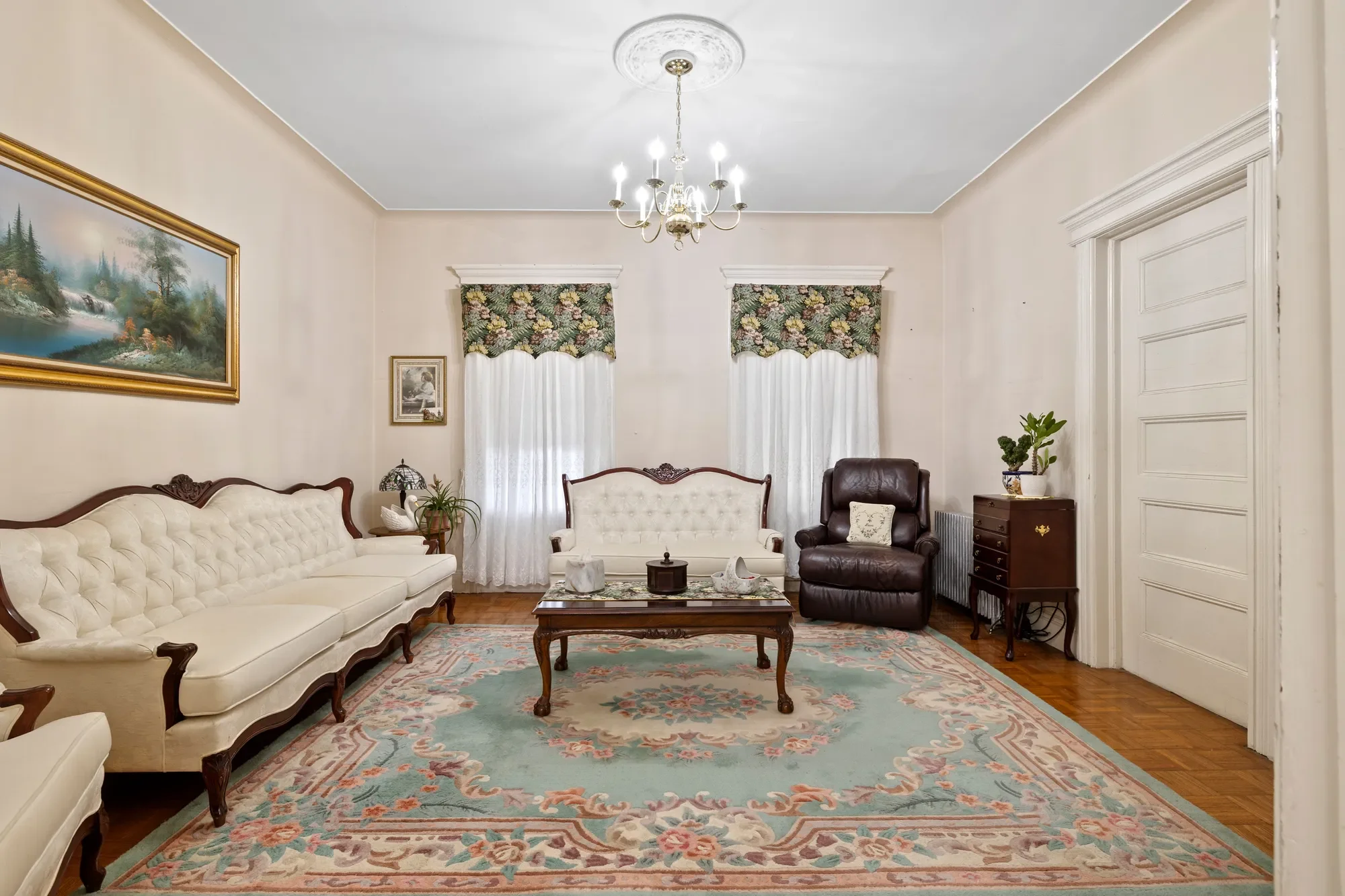 Gallery photo 4