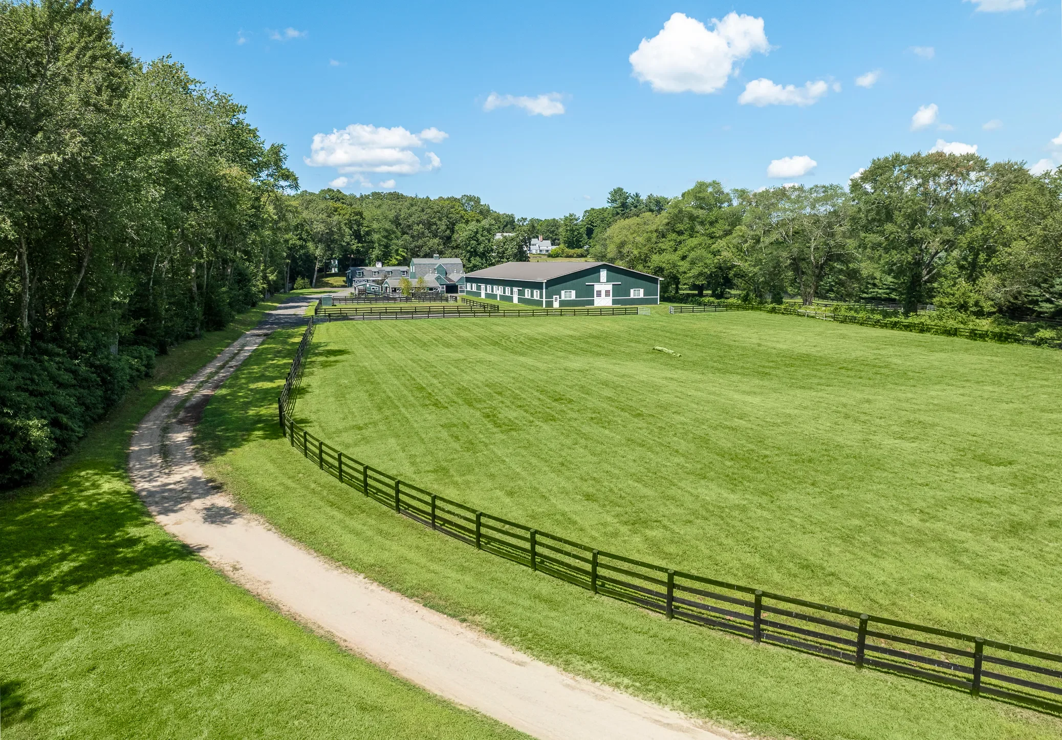 145 Broad Brook Road, Bedford Hills, New York, United States. - Photo 2