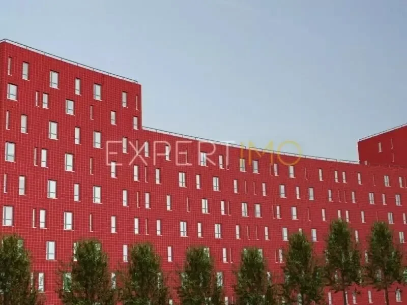 Exterior photo 5
