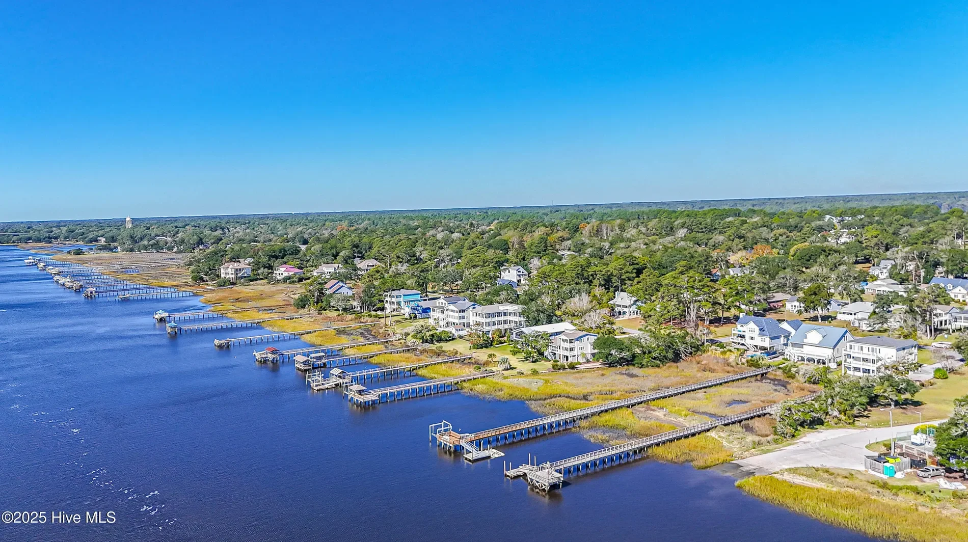 726 Waterway Drive SW, Sunset Beach, North Carolina, United States. - Photo 74