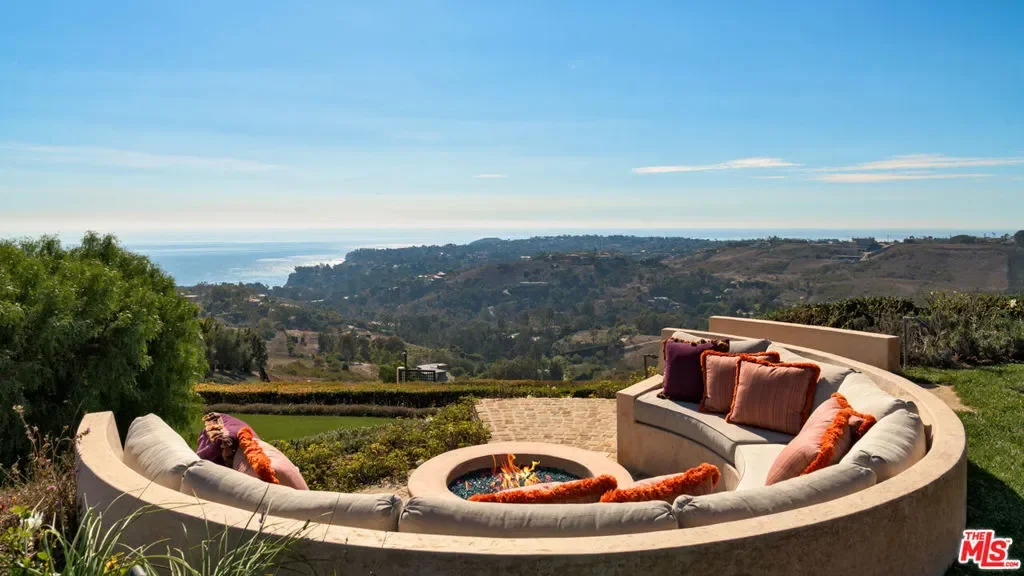 6093 Murphy Way, Malibu, California, United States. - Photo 5