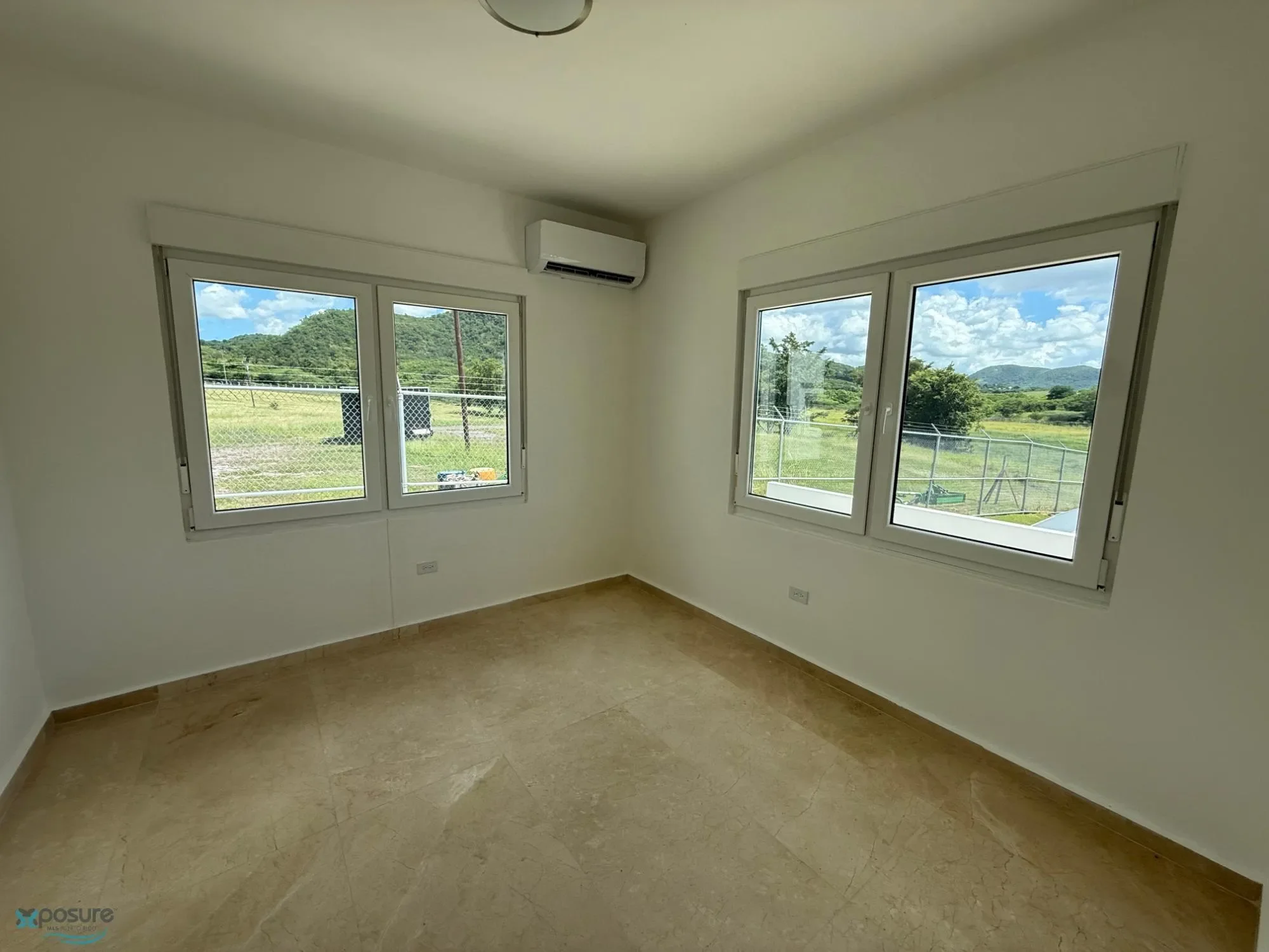 Gallery photo 11
