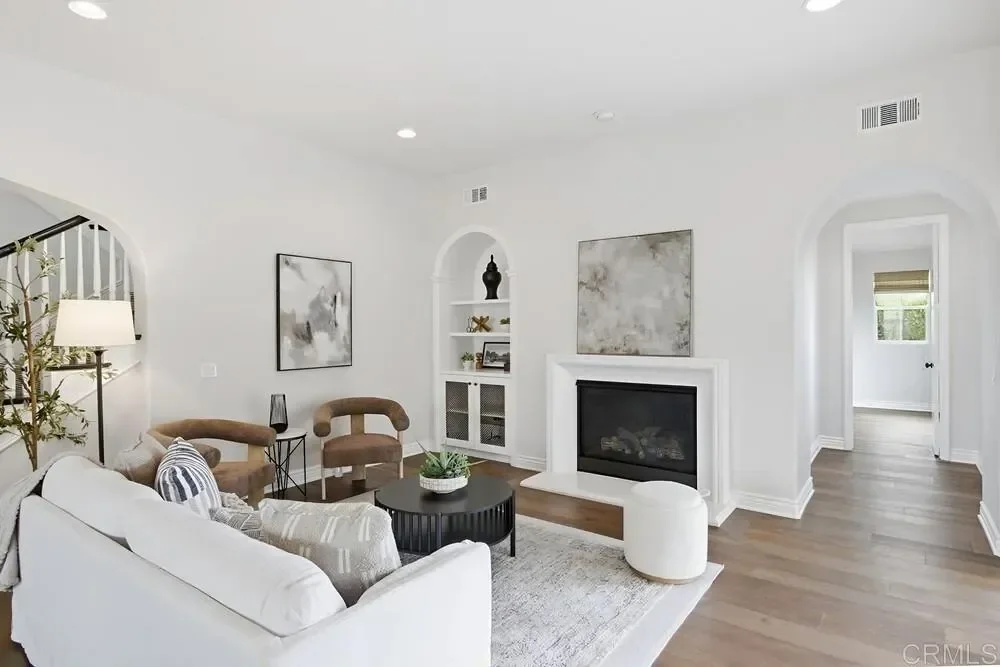8524 Kristen View Court, Rancho Santa Fe, California, United States. - Photo 2